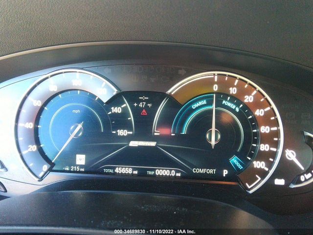 2018 BMW 5 Series, VIN: WBAJB1C56JB085151