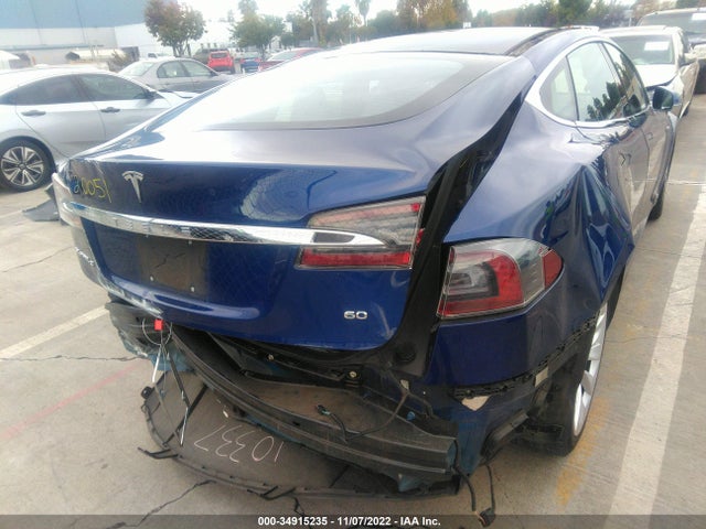 Tesla Model S 70 Kwh 2016 5YJSA1E12GF152788 Image 8