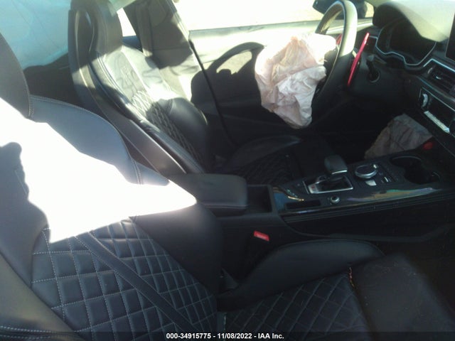 2019 Audi S4, VIN: WAUB4AF41KA110742