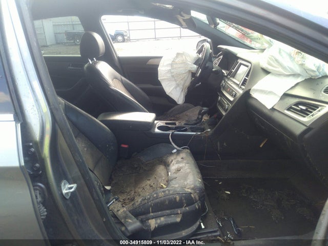 2018 HYUNDAI SONATA SPORT VIN: 5NPE34AF3JH637671