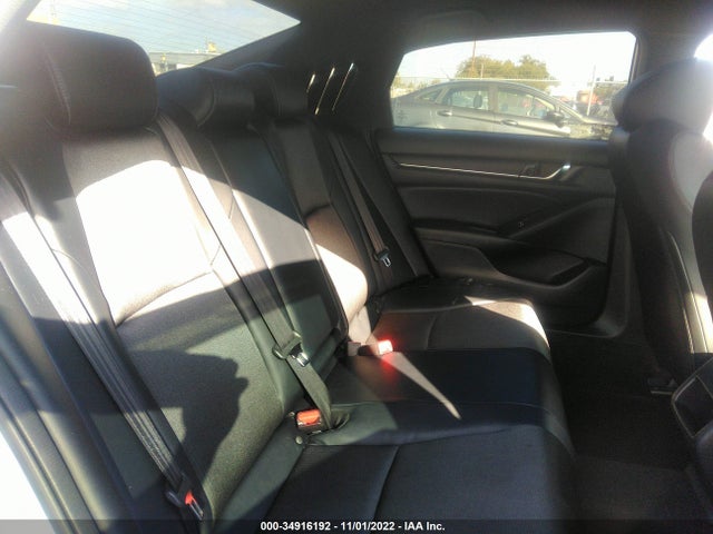 2018 Honda Accord, VIN: 1HGCV1F33JA028488