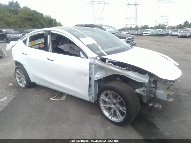 Tesla Model Y Long Range 2021 5YJYGDEE4MF077598 zdjęcie główne