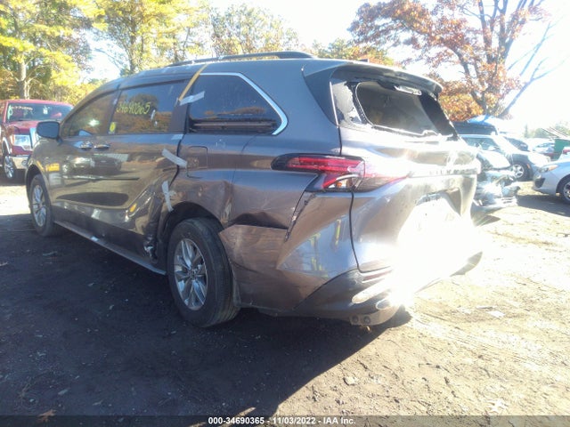2022 Toyota Sienna, VIN: 5TDYRKEC7NS087732