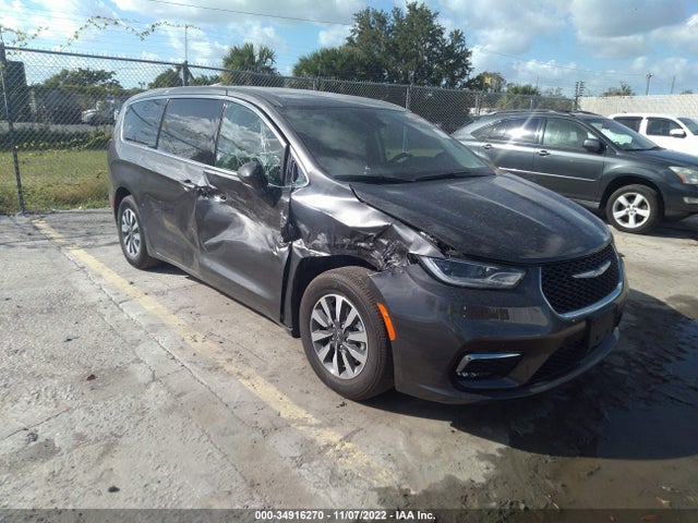 2022 Chrysler Pacifica Hybrid, VIN: 2C4RC1L72NR173593