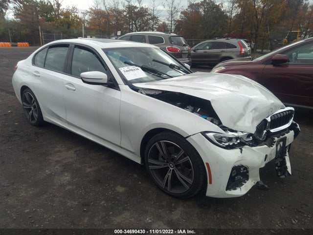 BMW 3 Series 330e Xdrive 2021 IAAI 3MW5P9J05M8C07030