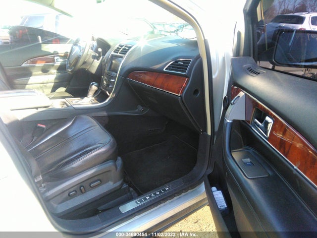 Lincoln MKX 2011 2LMDJ8JK0BBJ27099 Image 6