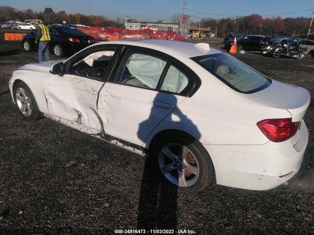 BMW 3 Series 2013 WBA3B5C51DF591385 Image 4