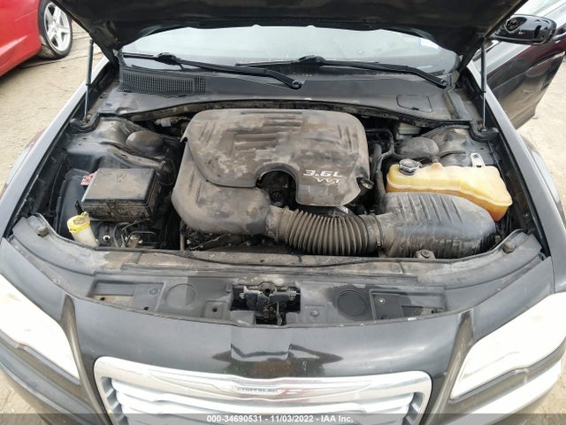 2C3CCAAG3EH121635 Chrysler 300