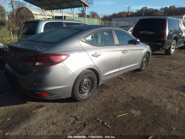 2019 HYUNDAI ELANTRA SE VIN: KMHD74LF8KU818832