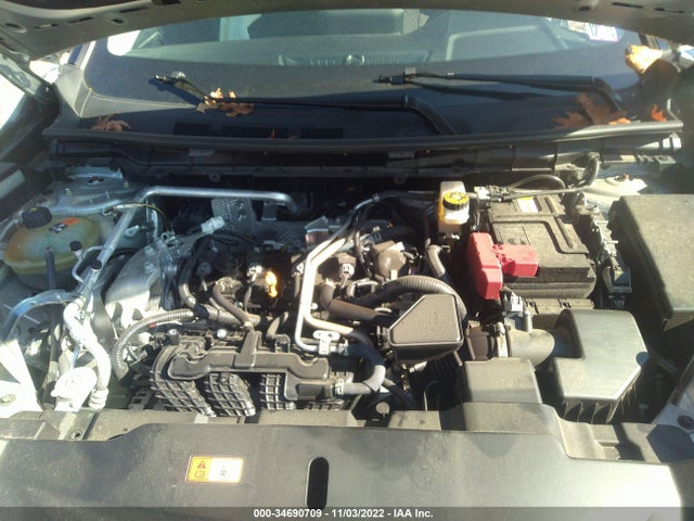 JA4J4TA87NZ028339 Mitsubishi Outlander Es