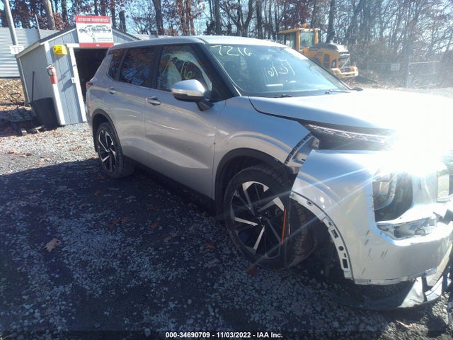 JA4J4TA87NZ028339 Mitsubishi Outlander Es