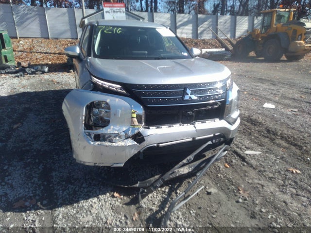 JA4J4TA87NZ028339 Mitsubishi Outlander Es