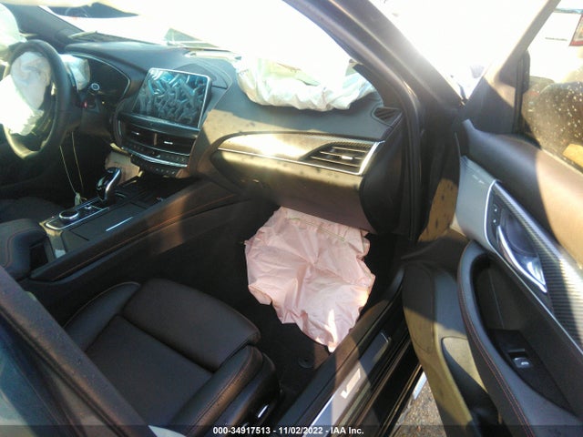 2022 Cadillac CT5, VIN: 1G6DR5RW7N0135997