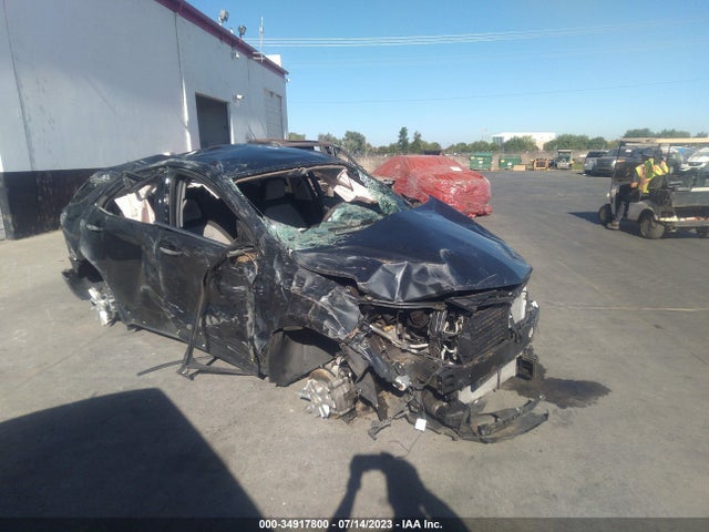 Chevrolet EQUINOX LT 2019 2GNAXKEV2K6195665 Image 1