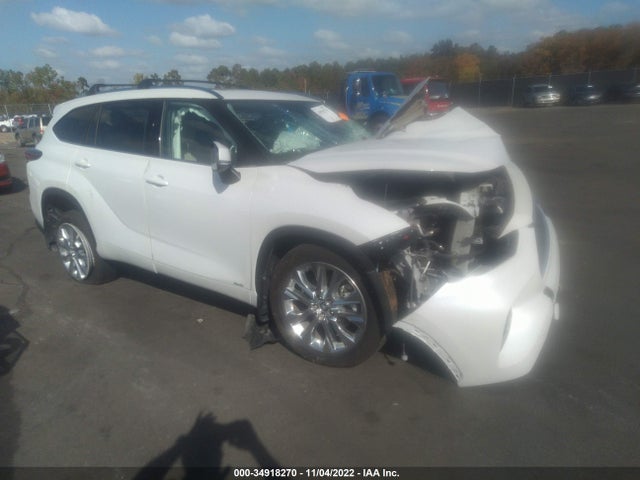 2022 Toyota Highlander, VIN: 5TDXBRCH7NS544773