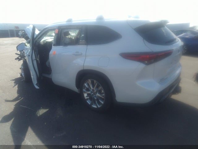 2022 Toyota Highlander, VIN: 5TDXBRCH7NS544773