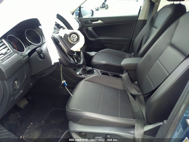 2018 VOLKSWAGEN TIGUAN SEL/SE VIN: 3VV3B7AX4JM088174