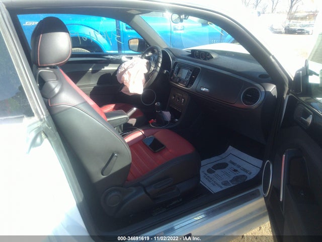 2015 Volkswagen Beetle, VIN: 3VW4T7AT9FM634081
