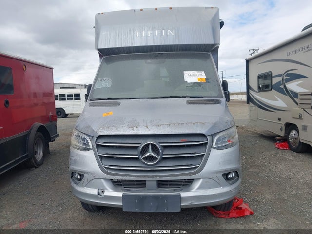 34692791 :رقم المزاد ، W1X8E33Y4LN110161 vin ، 2020 Mercedes-benz Sprinter 3500xd  Standard Roof V6 مزاد بيع