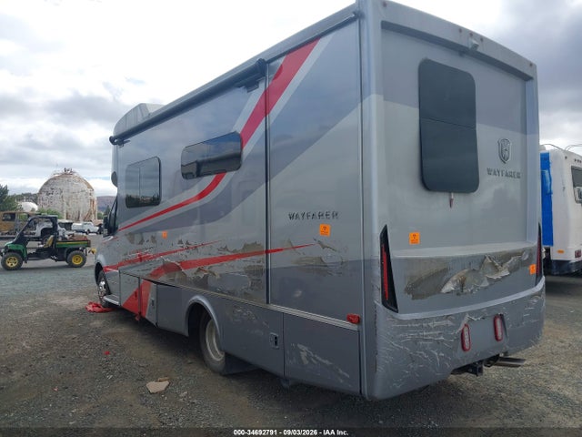 34692791 :رقم المزاد ، W1X8E33Y4LN110161 vin ، 2020 Mercedes-benz Sprinter 3500xd  Standard Roof V6 مزاد بيع