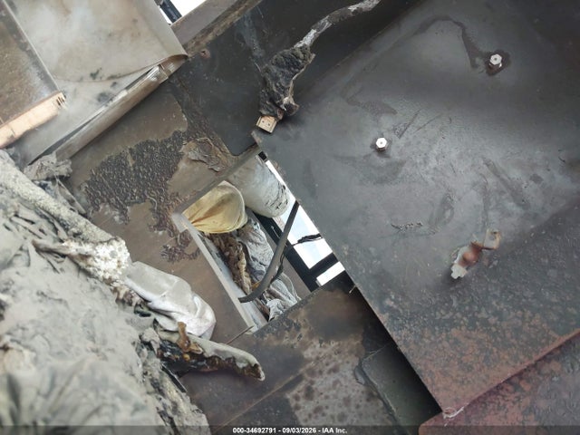34692791 :رقم المزاد ، W1X8E33Y4LN110161 vin ، 2020 Mercedes-benz Sprinter 3500xd  Standard Roof V6 مزاد بيع