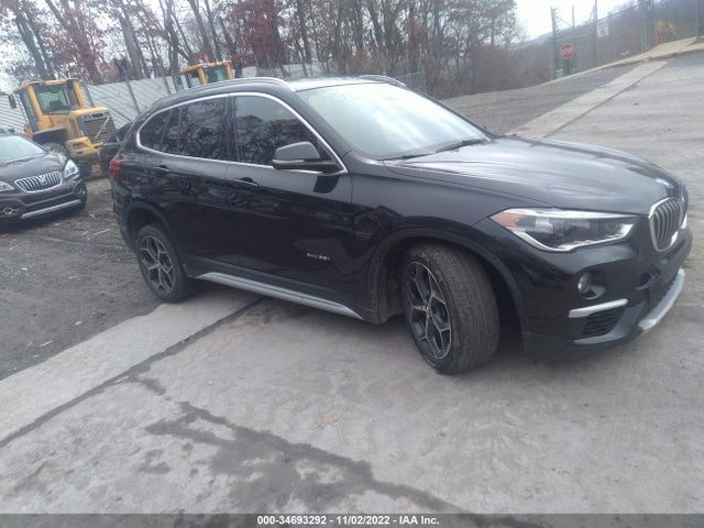 2016 BMW X1, VIN: WBXHT3Z35G4A47932
