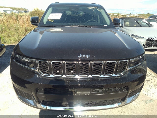 2022 Jeep Grand Cherokee, VIN: 1C4RJJAG7N8632881