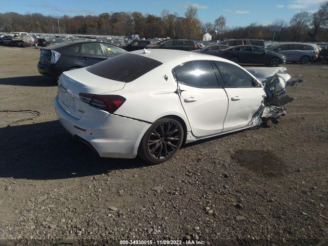 2022 Maserati Ghibli, VIN: ZAM57YTM5N1389343