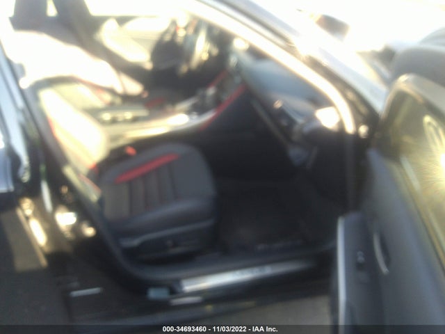 2019 Lexus IS, VIN: JTHC81D20K5037383