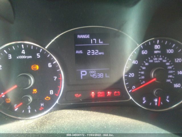 KNAFK5A88G5570179 KIA Forte 5-door Lx