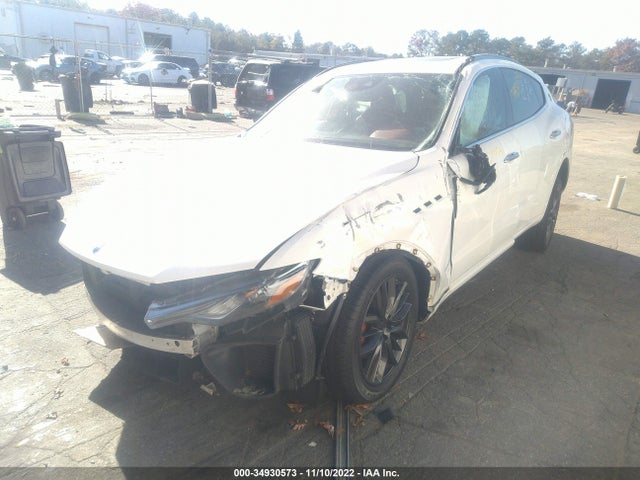 Maserati Levante 2019 ZN661XUSXKX333360 Image 2