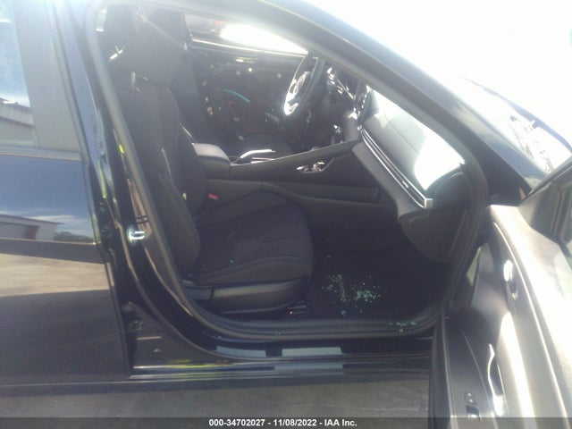 2022 HYUNDAI ELANTRA SEL VIN: KMHLM4AG5NU246784