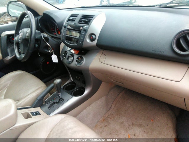 2007 TOYOTA RAV4 LIMITED VIN: JTMBK31V575033216