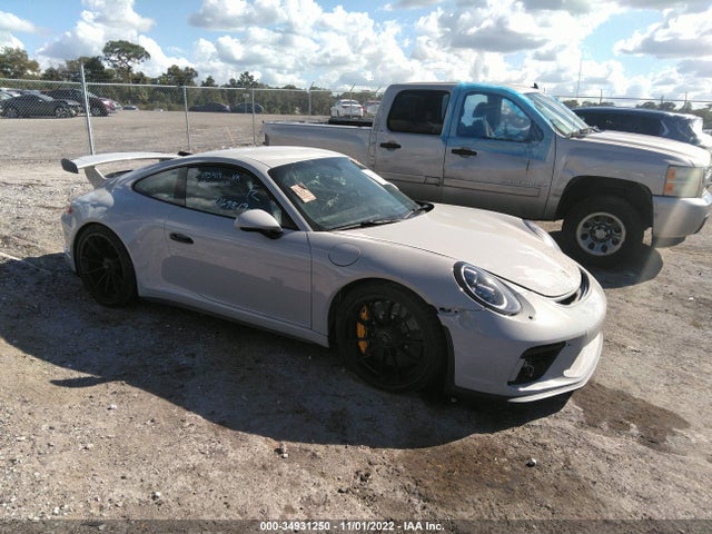 2018 Porsche 911, VIN: WP0AC2A97JS175419