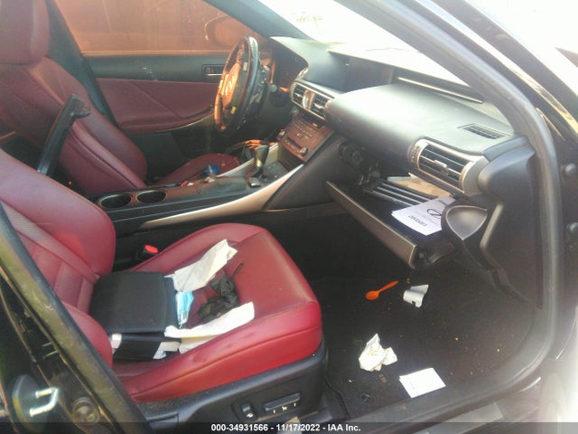 Lexus IS 200T 2016 JTHBA1D29G5038099 Image 5