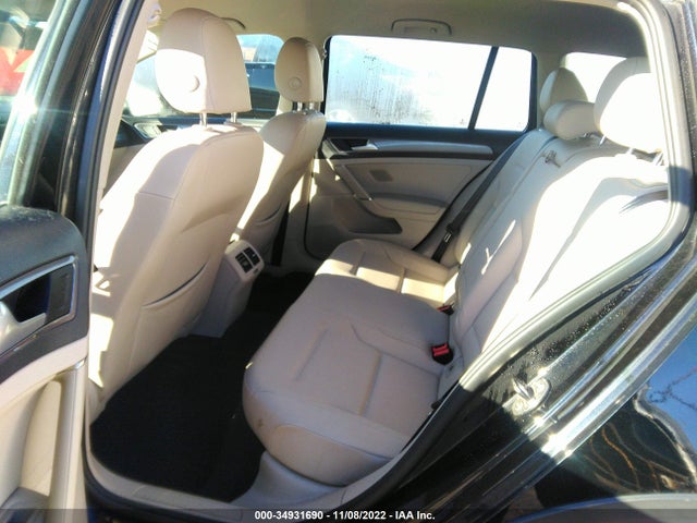2018 Volkswagen Golf, VIN: 3VWH17AU8JM758223