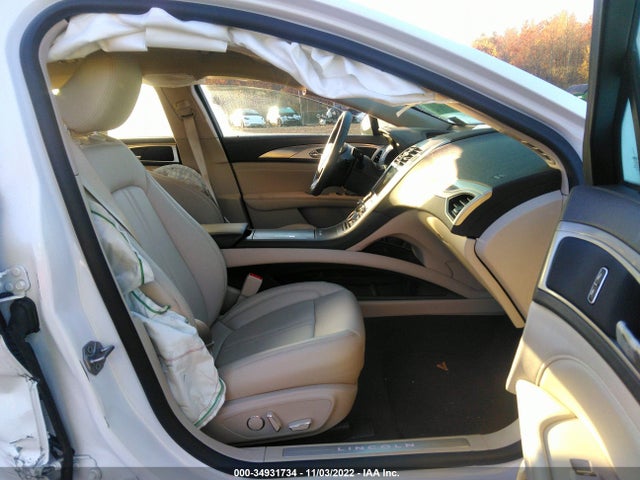 2020 Lincoln MKZ, VIN: 3LN6L5B99LR609730