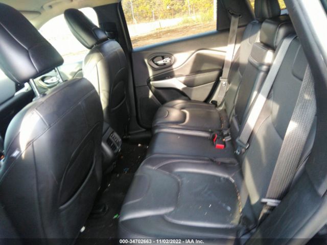 1C4PJMJX8JD594426 Jeep Cherokee Overland