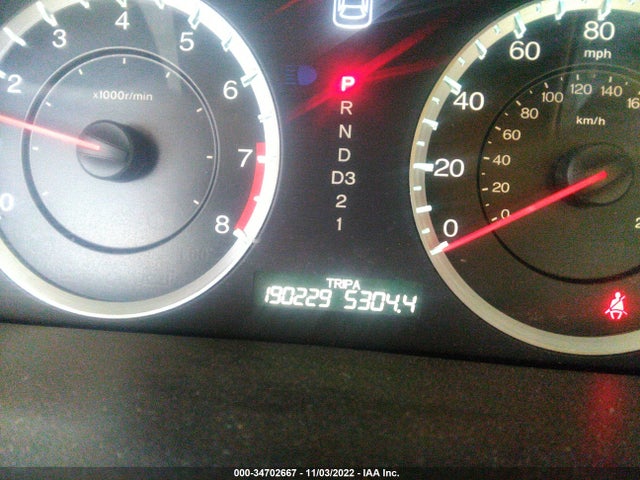 2010 HONDA ACCORD SDN LX VIN: 1HGCP2F32AA057416