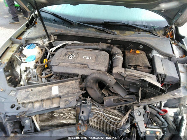 1VWAT7A38EC099070 Volkswagen Passat Wolfsburg Ed