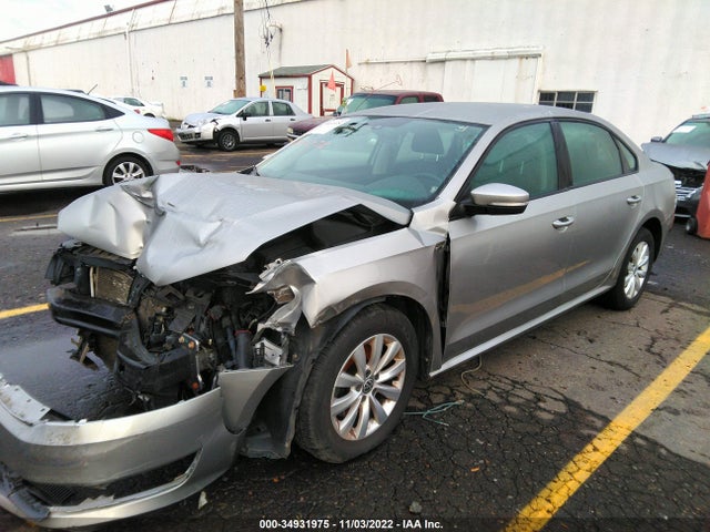 1VWAT7A38EC099070 Volkswagen Passat Wolfsburg Ed