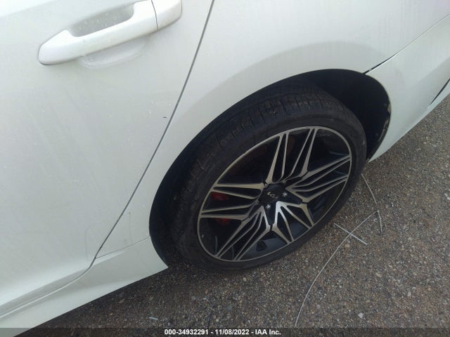 2022 Kia Stinger, VIN: KNAE55LC6N6102091