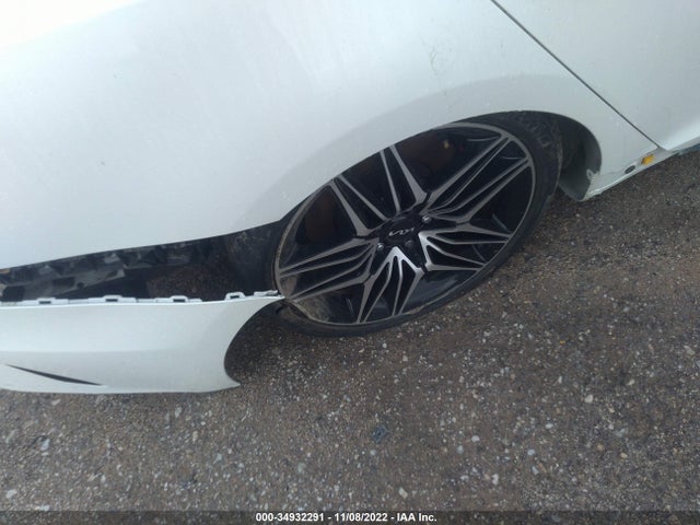 2022 Kia Stinger, VIN: KNAE55LC6N6102091