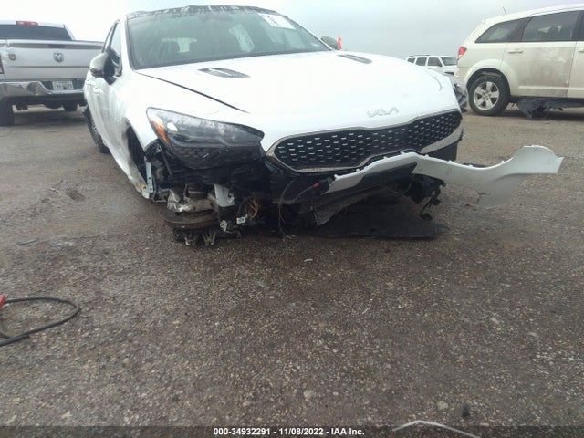 2022 Kia Stinger, VIN: KNAE55LC6N6102091