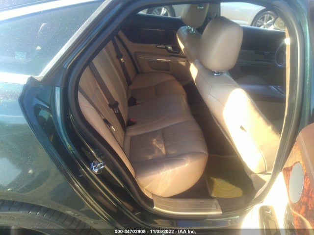 SAJWA1CB8ALV00127 Jaguar Xj Premium Luxury