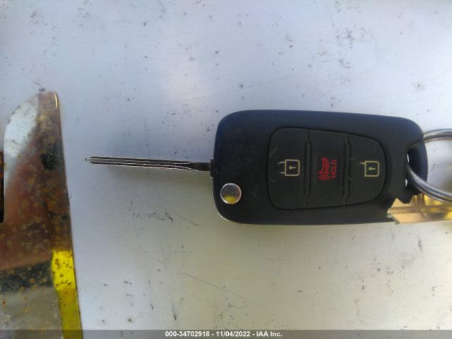KNDPB3A28D7413615 KIA Sportage Lx