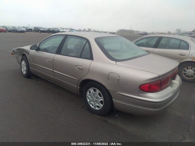34932331 :رقم المزاد ، 2G4WB52K411140960 vin ، 2001 Buick Regal Ls مزاد بيع