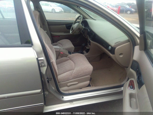 34932331 :رقم المزاد ، 2G4WB52K411140960 vin ، 2001 Buick Regal Ls مزاد بيع