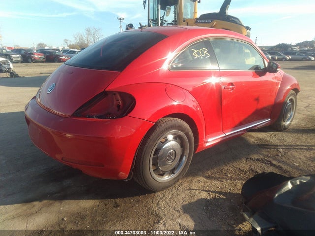 2013 Volkswagen Beetle Coupe 2.5l მანქანა იყიდება აუქციონზე, vin: 3VWJP7AT2DM609995, აუქციონის ნომერი: 34703003