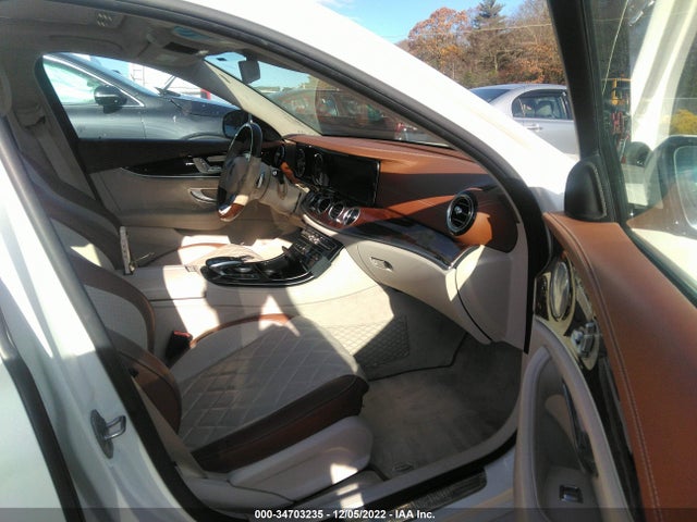 2017 MERCEDES-BENZ E-CLASS E 300 VIN: WDDZF4KB5HA144781